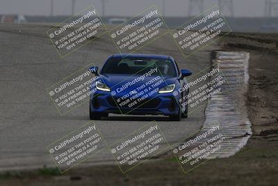 media/Nov-28-2025-Speed SF (Fri) [[b9fcb3577c]]/Blue/Session 3 (Outside Grapevine)/